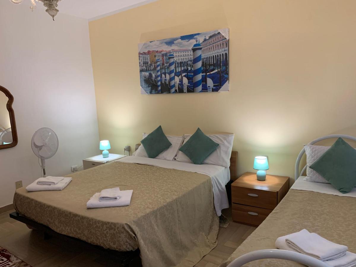 Venice Night Appartment Mestre Bagian luar foto